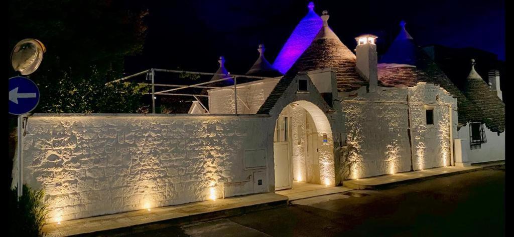 Ml Vacanze In Puglia Trullo Maestro Pensionat Alberobello Eksteriør billede